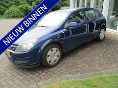Opel Astra - 1.6 Enjoy