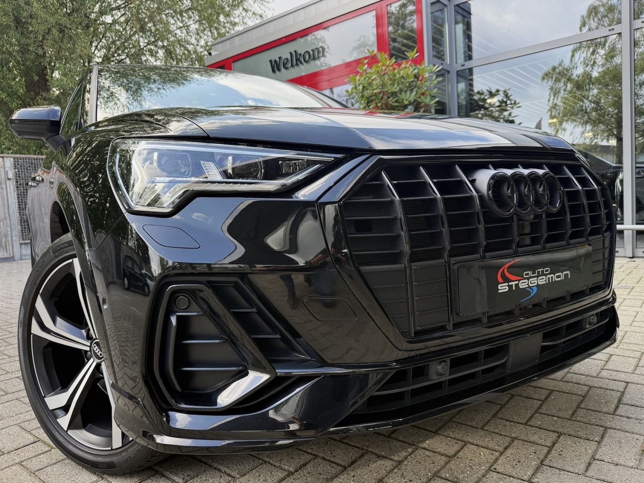 Audi Q3 - 45 TFSI-e AUT. *!* 2x S-LINE *!* RADAR/ 360 CAMERA/ 20 INCH/ CARPLAY/ TREKHAAK *!* - AutoWereld.nl