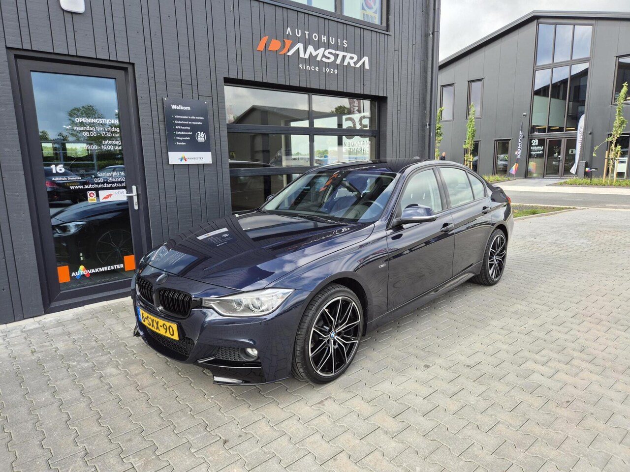 BMW 3-serie - 316i High Executive Sport|Navi|Camera|Cruise|Airco|Topstaat!| - AutoWereld.nl