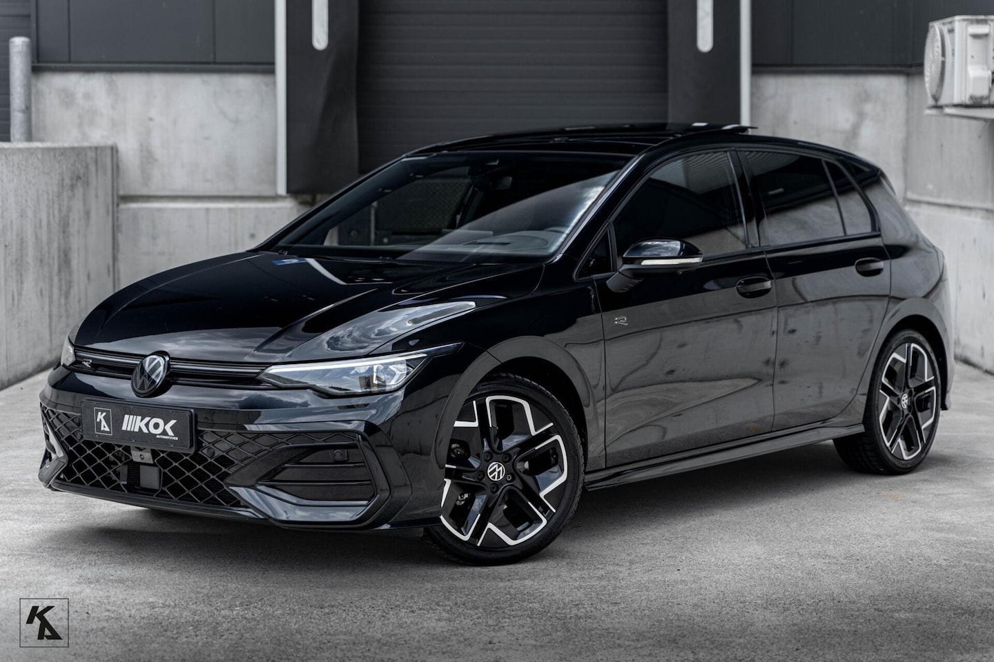 Volkswagen Golf - 1.5 eTSI | 2025 | R-Line Black Edition |Luxe - AutoWereld.nl