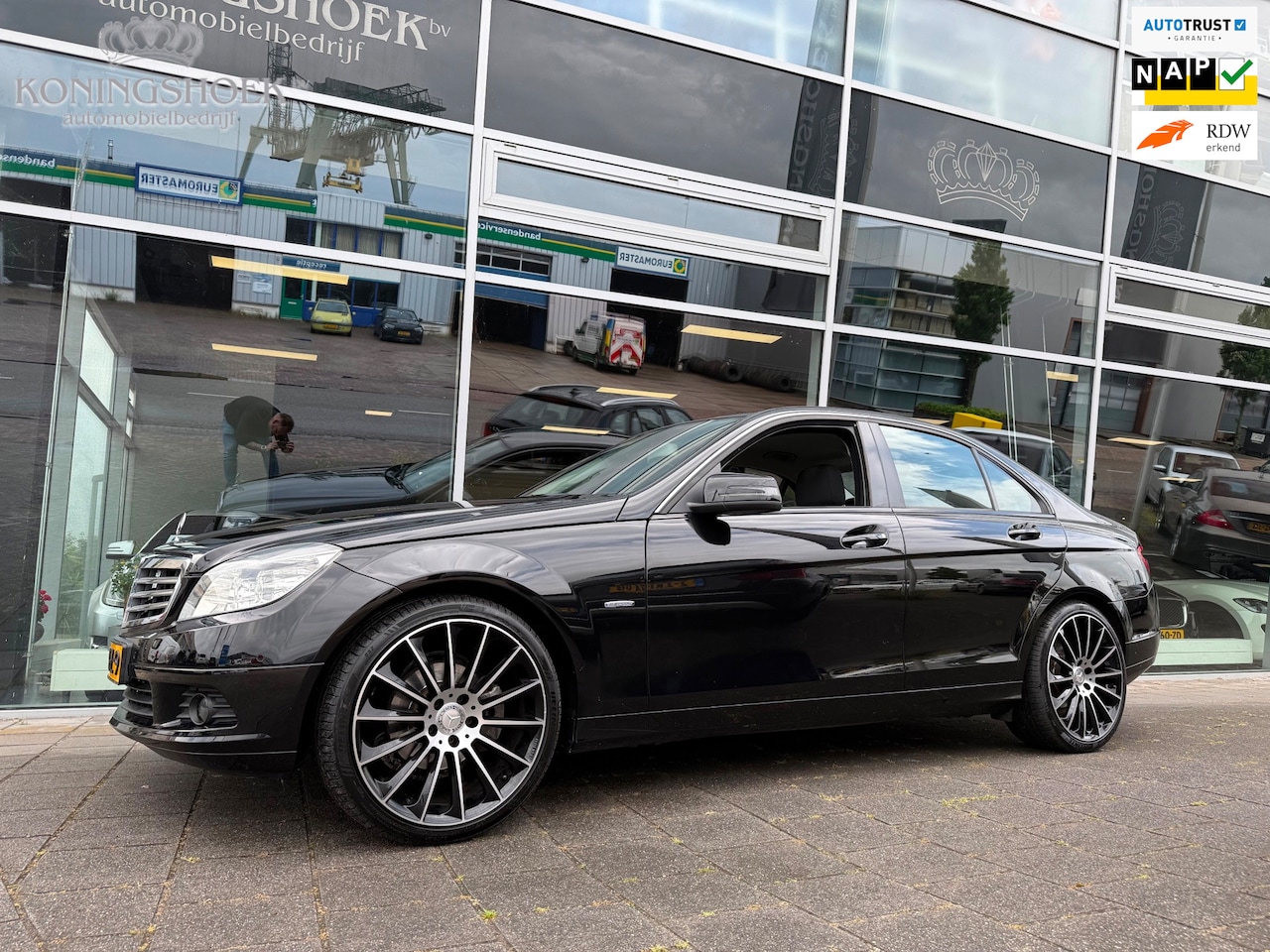 Mercedes-Benz C-klasse - 180 CGI BlueEFFICIENCY Business Class 180 CGI BlueEFFICIENCY Business Class - AutoWereld.nl