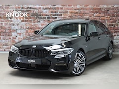 BMW 5-serie - 530i High Executive M Sport Pakket Automaat / Navigatiesysteem Professional / Schuif-/kant