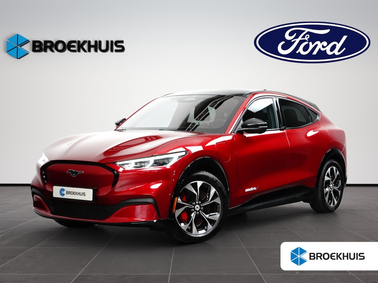 Ford Mustang Mach-E - Extended Range AWD 98KWh 351pk |Afn. Trekhaak | Panoramadak | B&O Audio - AutoWereld.nl