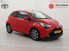 Toyota Aygo - 1.0 VVT-i x-joy | Apple Carplay / Android Auto | Clima | Camera | 15 inch | Bluetooth | Pr