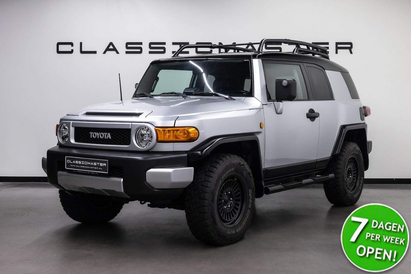 Toyota FJ Cruiser - VVTi V6 Btw auto (€ 38.801,65 Ex B.T.W) DEALER AUTO Dealer auto - AutoWereld.nl