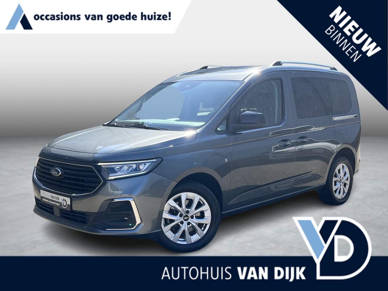 Ford Tourneo Connect - 1.5 Active | Navi/Leder/Adapt.Cruise/PanoDak/Camera - AutoWereld.nl