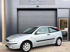 Ford Focus - 1.6-16V Futura LEDER | LAGE KM-STAND | CLIMATE CONTROL | TREKHAAK | NAP | NETTE AUTO