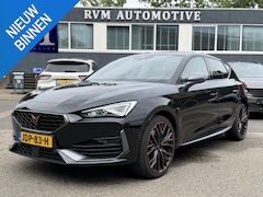 CUPRA Leon - 1.4 e-Hybrid VZ 245PK PLUG-IN HYBRIDE | 19 INCH | SPORT-KUIPSTOELEN | WINTERPAKKET | KEYLE