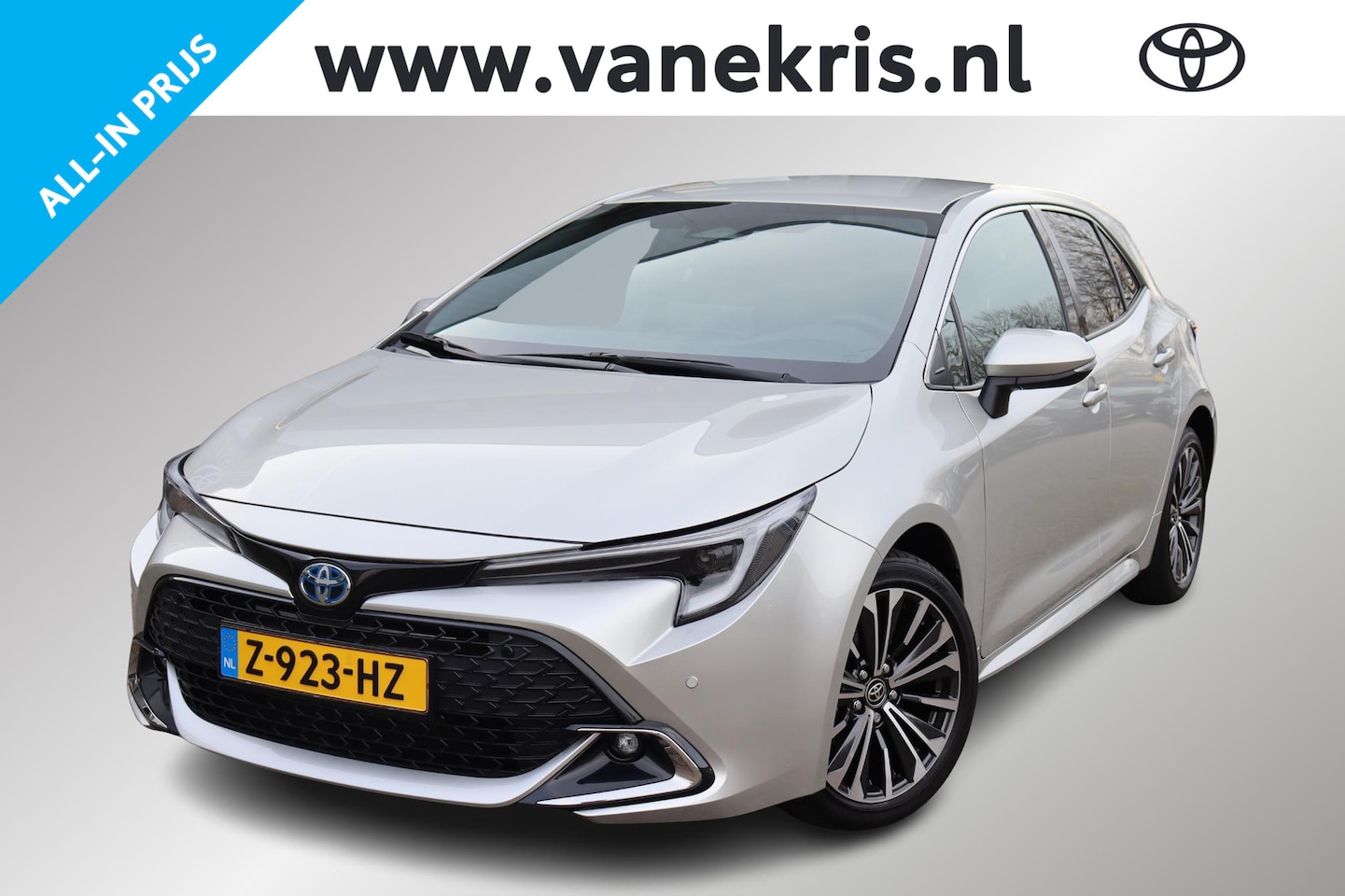 Toyota Corolla - Hybrid 140 Dynamic , Parkeersensoren , Stoelverwarming - AutoWereld.nl