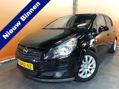 Opel Corsa - 1.4-16V '111' Edition Automaat trekhaak | schuifdak | clima apk 2/27 | cruise control