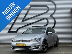 Volkswagen Golf - 1.6 TDI Highline BlueMotion 2e Eigenaar|Navi|Clima|Cruise|Trekhaak|PDC V+A|D-riem vv in 20