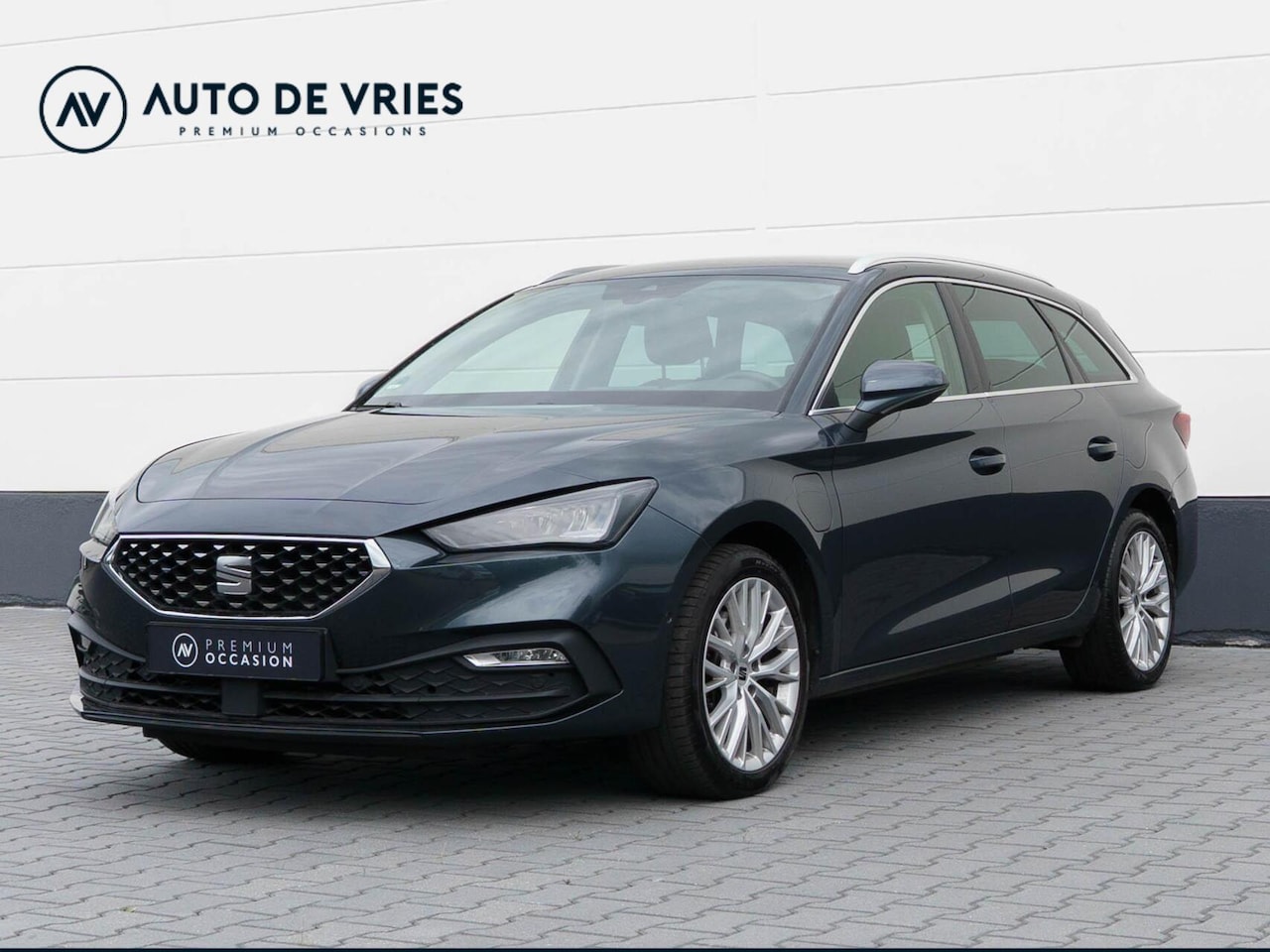 SEAT Leon Sportstourer - 1.4 TSI eHybrid 204pk PHEV Xcellencee | Full LED | Carplay | Winterpakket - AutoWereld.nl
