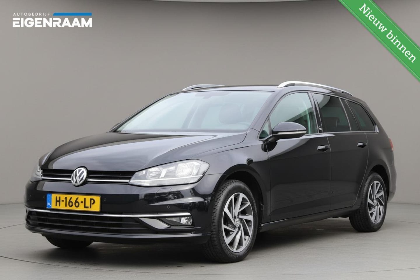 Volkswagen Golf Variant - 1.0TSI Highline | Facelift | ACC - AutoWereld.nl