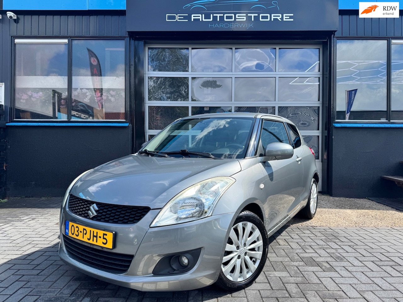 Suzuki Swift - 1.2 Comfort Airco Elec Ramen Lm Velgen Zeer Mooie Auto!!! - AutoWereld.nl