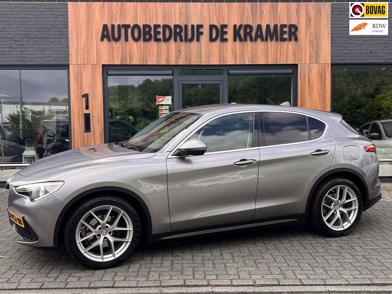 Alfa Romeo Stelvio - 2.0 T AWD First Edition 2.0 T AWD First Edition - AutoWereld.nl