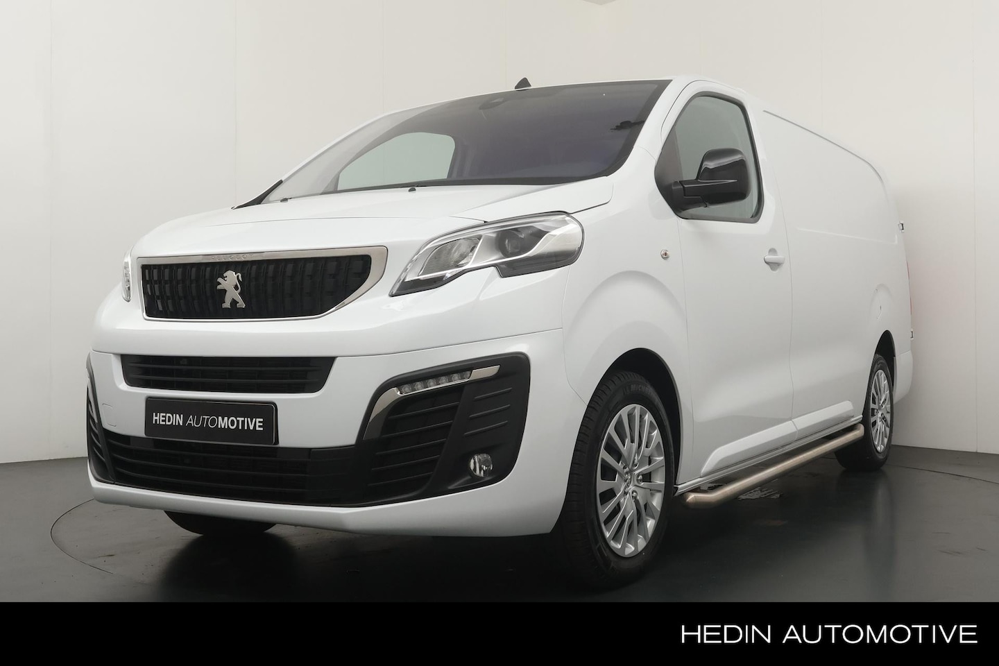 Peugeot Expert - 2.0 145pk BlueHDi L3 | Trekhaak | Parkeer Camera | Laadruimte Betimmering | Navigatie | St - AutoWereld.nl
