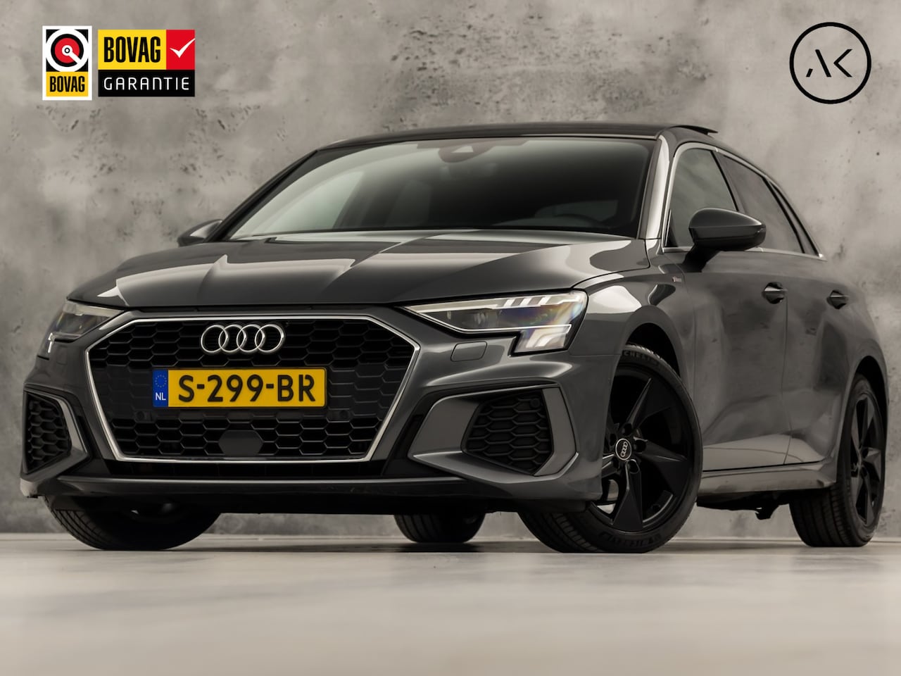 Audi A3 Sportback - 30 TFSI S-Line Sport Automaat (SCHUIFDAK, 2X S-LINE, APPLE CARPLAY, PLAT S-LINE SPORTSTUUR - AutoWereld.nl
