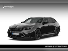 BMW 5-serie Touring - M5 |M Drive Professional | Elektrisch verstelbare stoelen | Iconic Glow| Comfort Acces | C