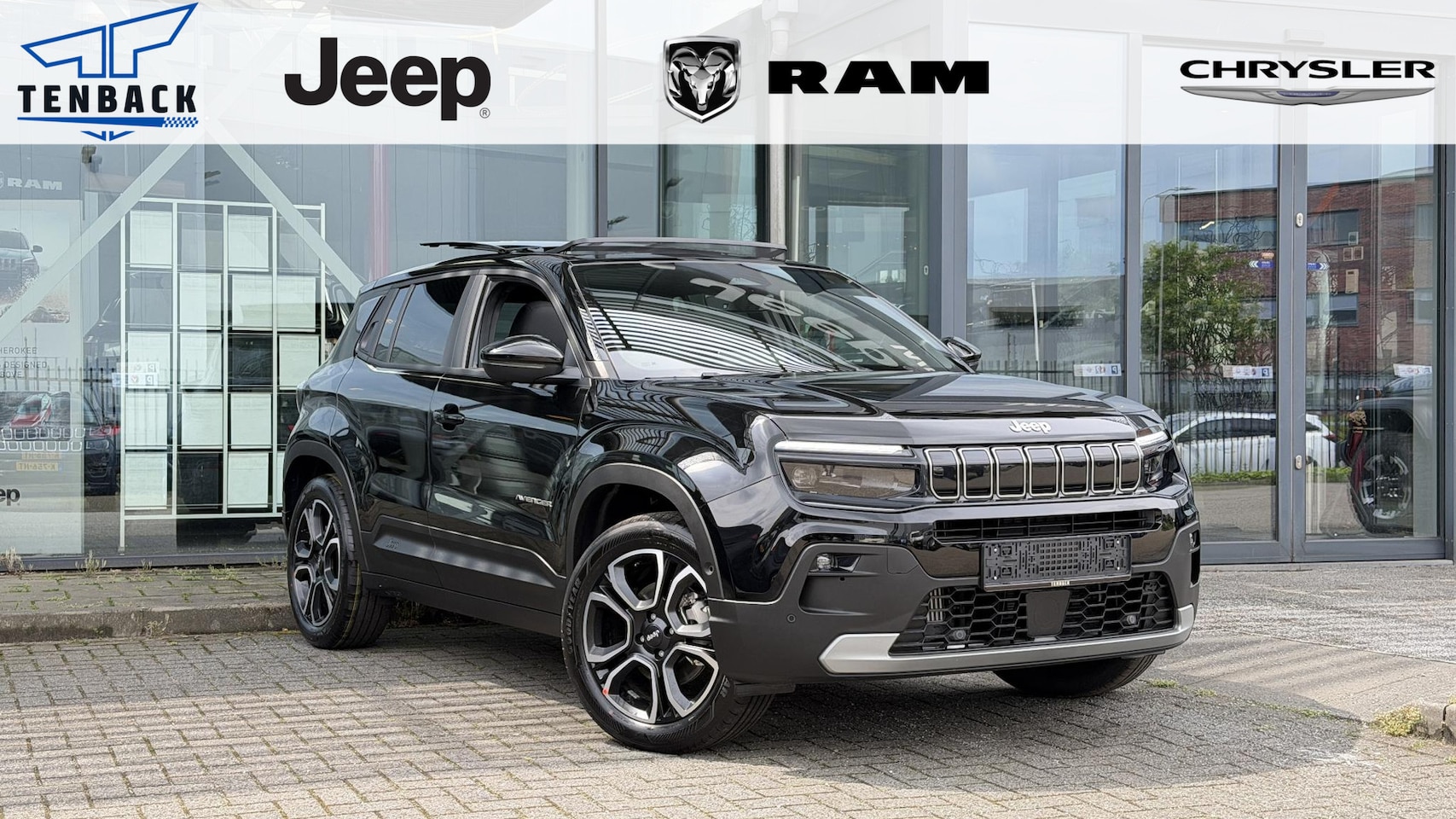 Jeep Avenger - 1.2 e-Hybrid Summit | Pano dak | Massage | Vol leder - AutoWereld.nl