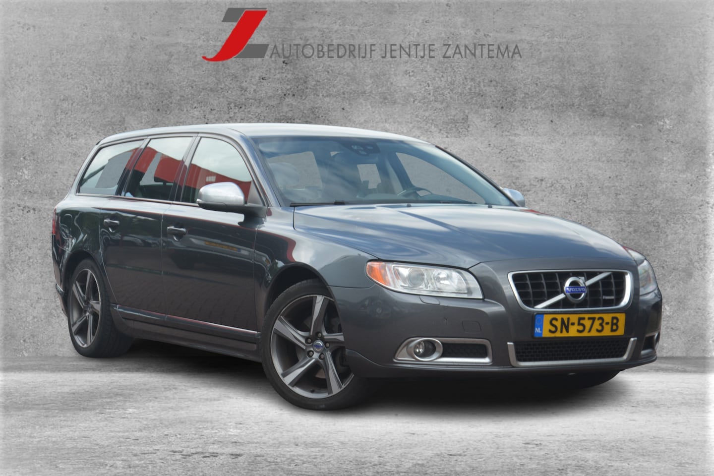 Volvo V70 - 2.0 D3 R-Design 2.0 D3 R-Design - AutoWereld.nl