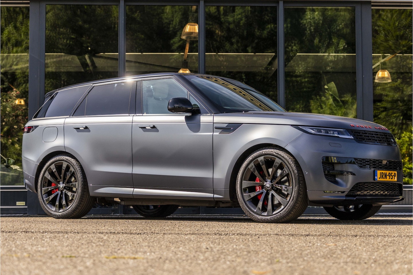 Land Rover Range Rover Sport - 3.0 P460e Dynamic HSE PHEV 30-12-2025 - AutoWereld.nl