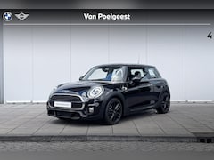 MINI 3-Deurs - Cooper 1.5 Cooper John Cooper Works Pakket / LED Koplampen / Comfort Entry / Adaptieve Cru