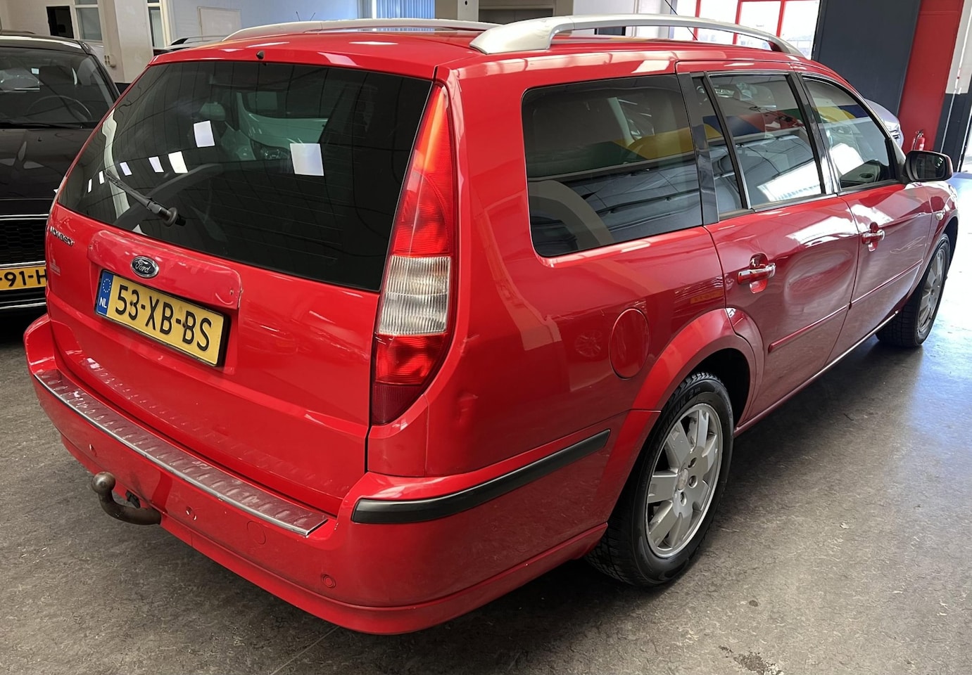 Ford Mondeo Wagon - 1.8-16V Platinum - 1e Eigenaar - NAP - Airco - AutoWereld.nl