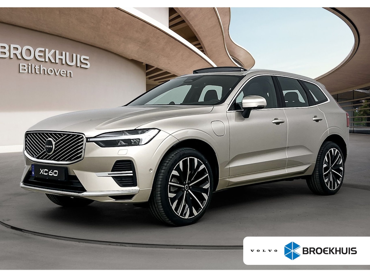Volvo XC60 - T8 Ultra Executive Edition Bright Alarm|Charcoal hemelbekleding| - AutoWereld.nl