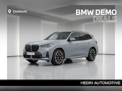 BMW X3 - 30e xDrive M-Sport Pro | Panorama | 20" | Trekhaak |