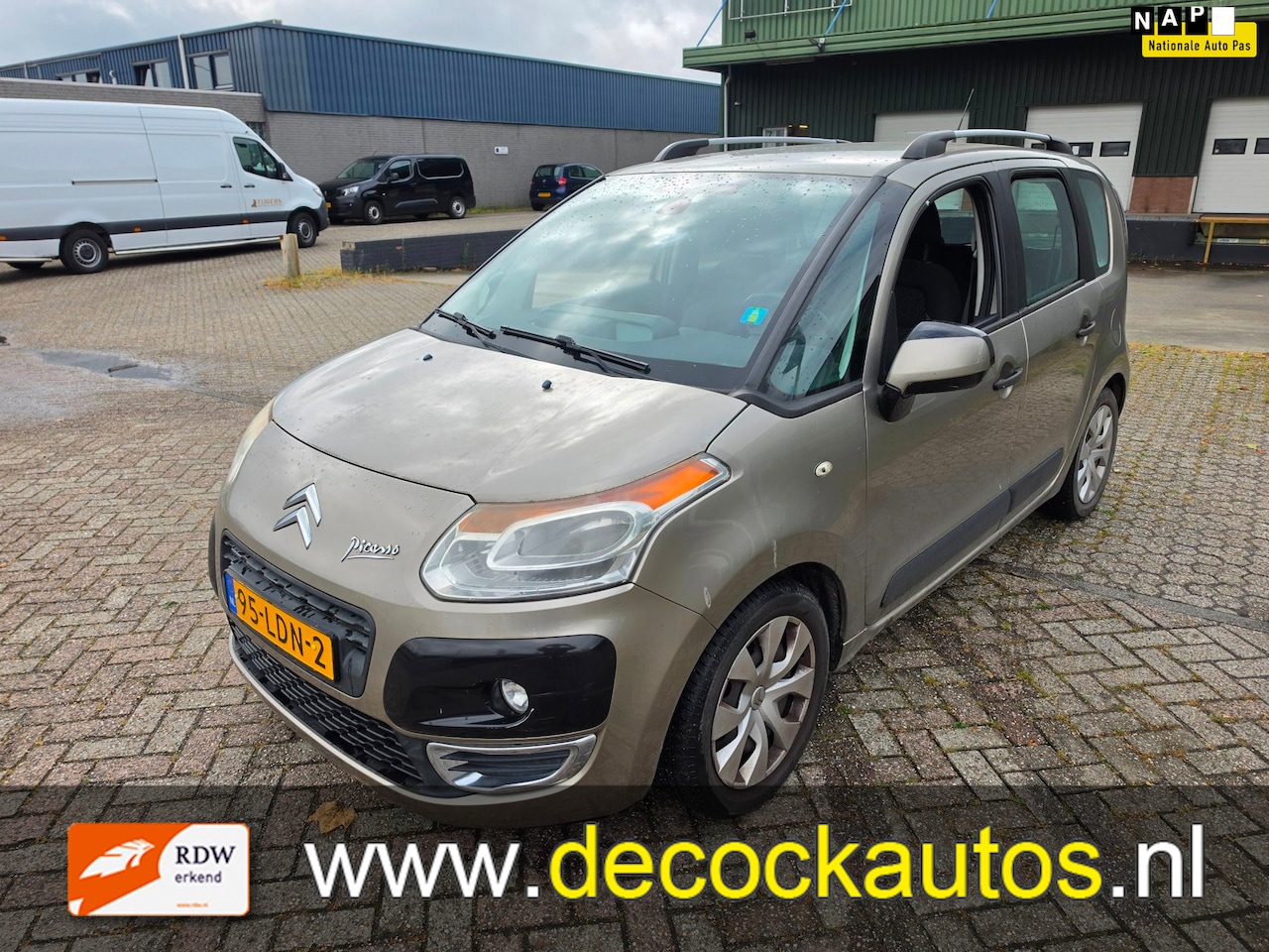 Citroën C3 Picasso - 1.4 VTi Aura/TREKHAAK - AutoWereld.nl