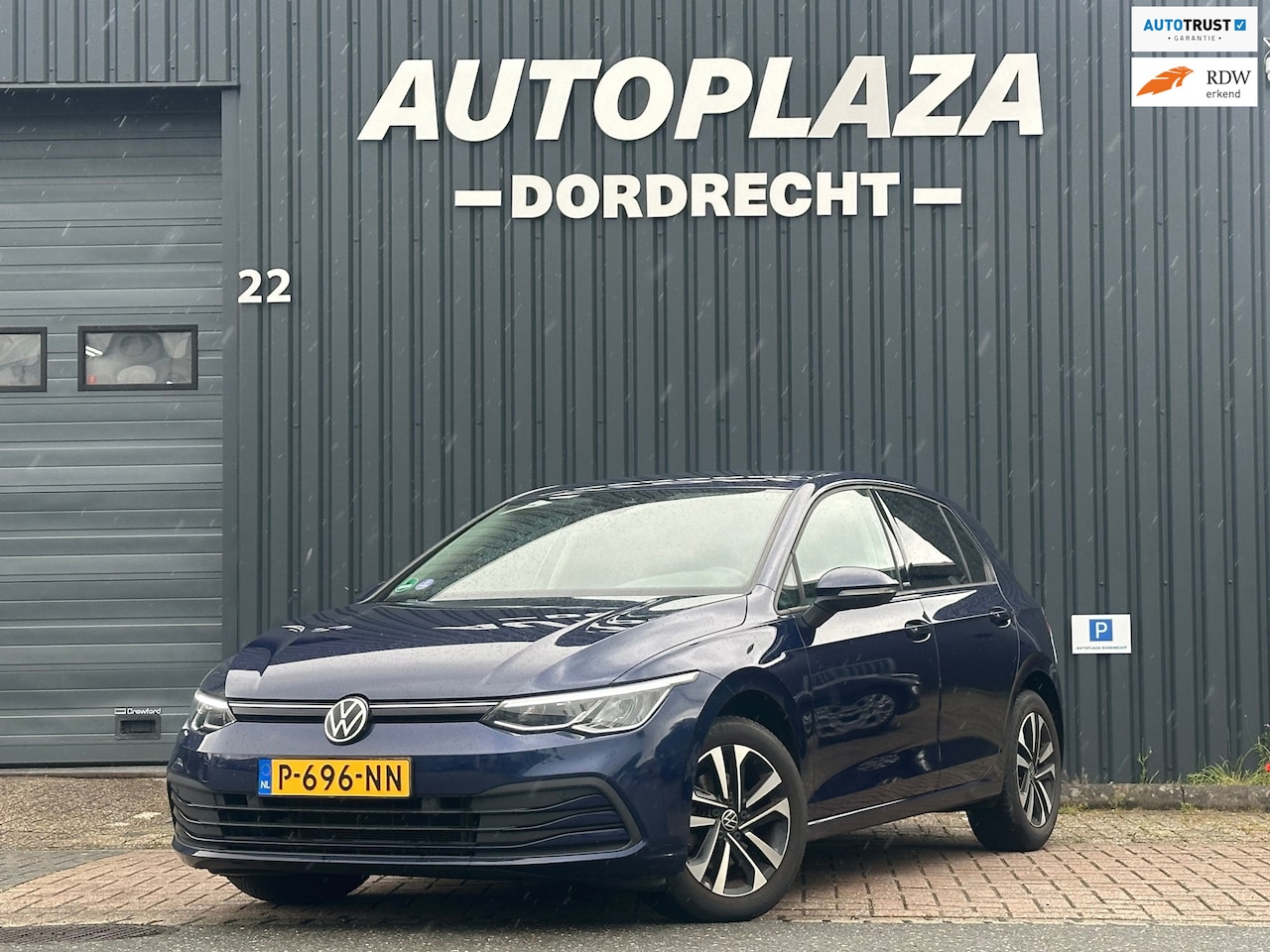 Volkswagen Golf - 1.0 TSI Life Business Stoelverw. |Apple carplay - AutoWereld.nl