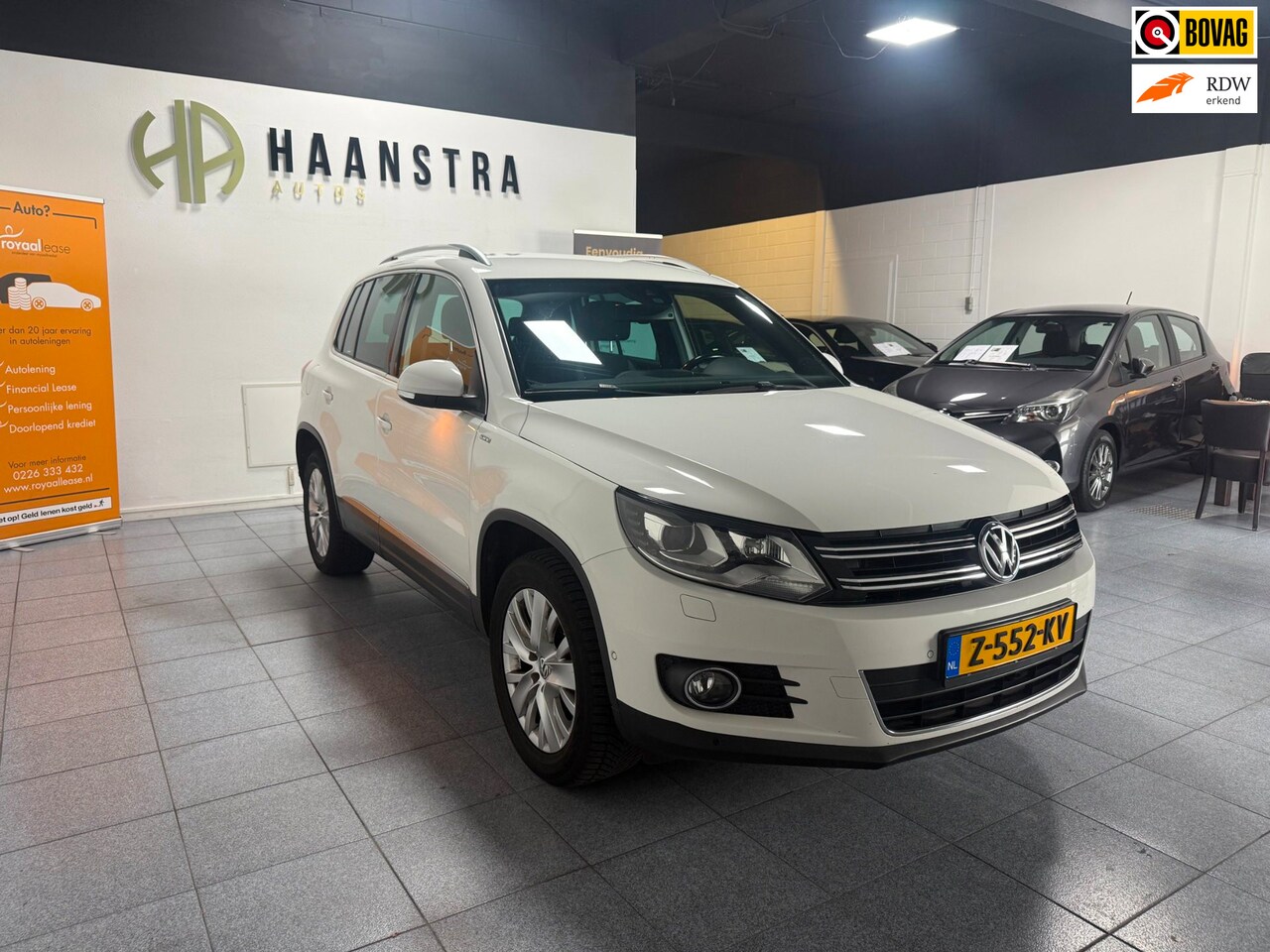 Volkswagen Tiguan - 1.4 TSI Sport&Style R-line Edition Life Navigatie! - AutoWereld.nl