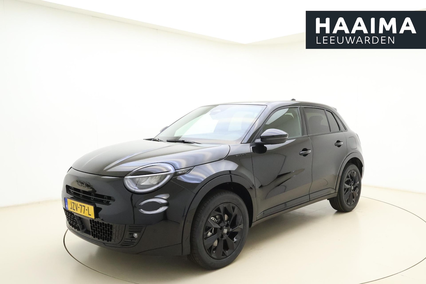 Fiat 600 - 1.2 Hybrid Sport | Alcantara bekleding | LED verlichting | Camera | Navigatie | Lichtmetal - AutoWereld.nl