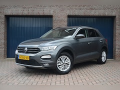 Volkswagen T-Roc - 1.0 TSI Style | Trekhaak | Navigatie | Carplay/Android Auto | Climate Control | Adaptive C