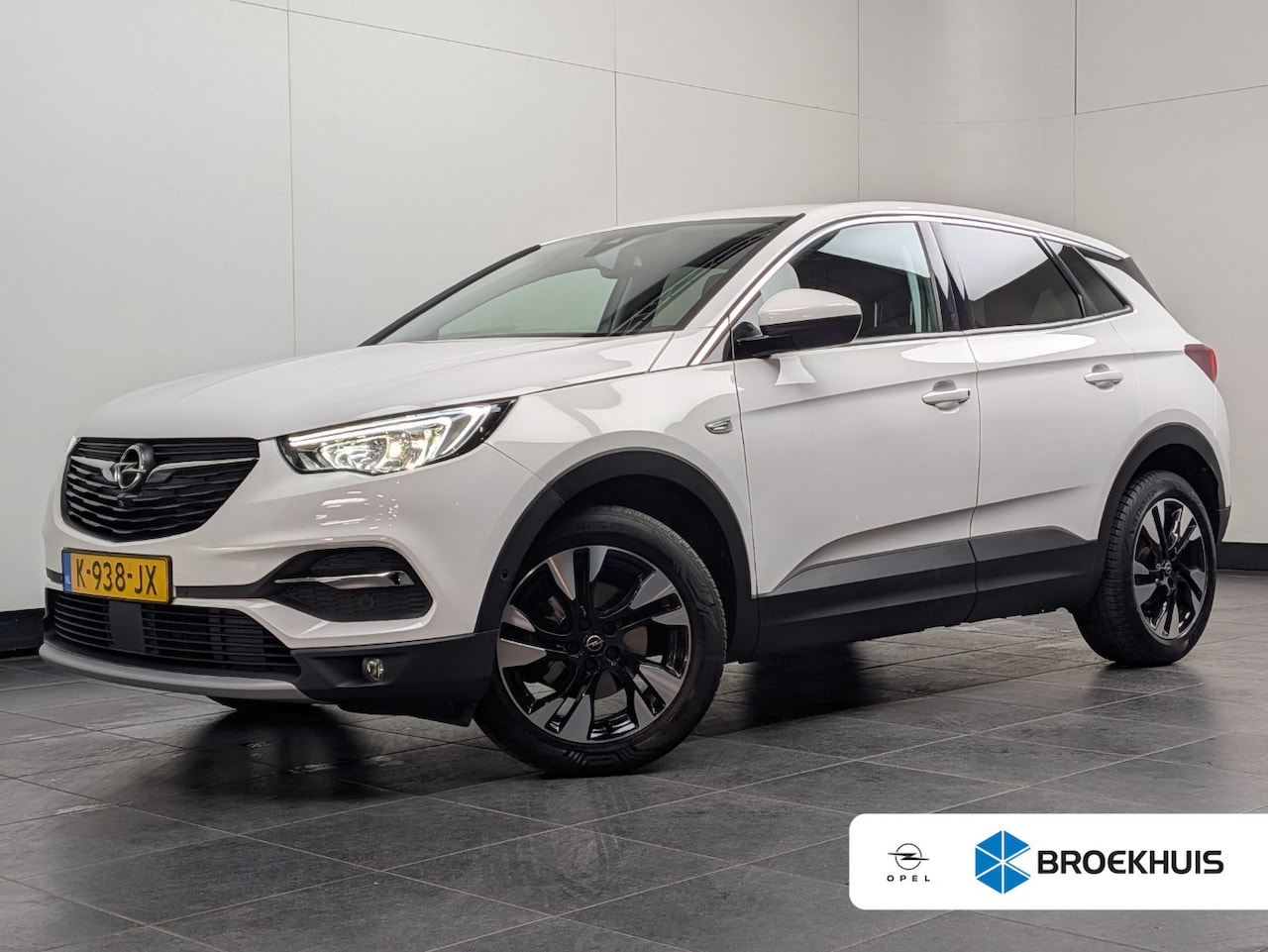 Opel Grandland X - 1.2 Turbo Elegance | 360 Camera | AGR-stoel | CarPlay | Climate & Cruise C. \ PDC V&A | Ha - AutoWereld.nl