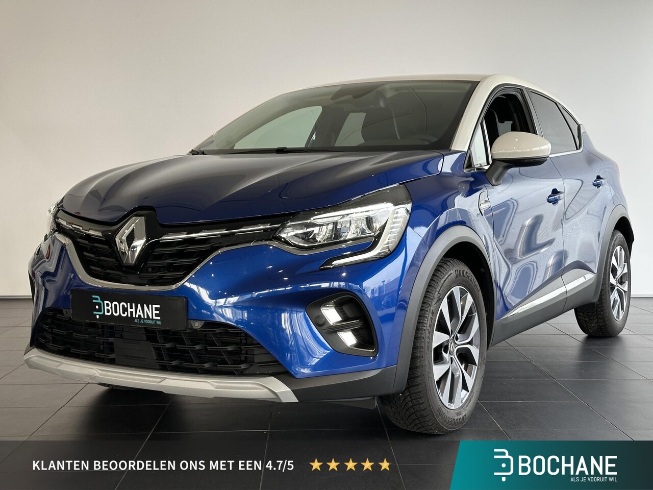 Renault Captur - 1.0 TCe 100 Intens ACHTERUITRIJCAMERA | PARKEERSENSOREN VOOR-/ACHTER | NAVIGATIE | KEYLESS - AutoWereld.nl