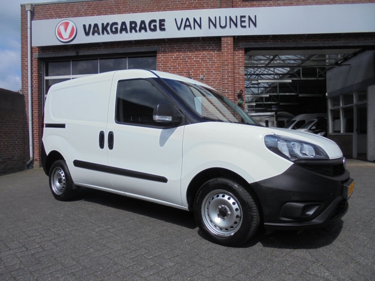 Fiat Doblò Cargo - 1.3 MJ L1H1||Airco||Rijklaar|| - AutoWereld.nl