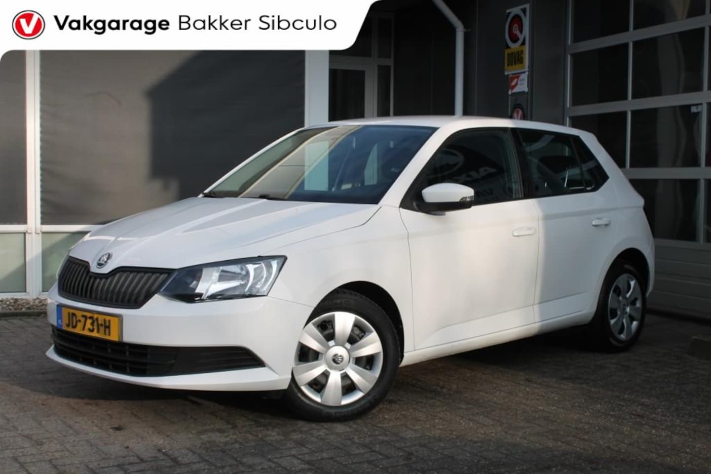 Skoda Fabia - 1.0 ACTIVE 79.KM AIRCO TREKHAAK - AutoWereld.nl