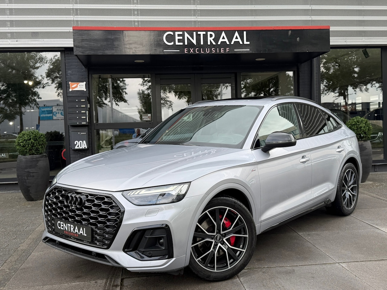 Audi Q5 Sportback - 55 TFSI e S-line 367PK|Pano|Massage|Keyless|Luchtvering|Memory|Carplay|Matrix - AutoWereld.nl