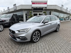 SEAT Leon Sportstourer - 1.5 eTSI FR Business Intense | Pano | Trekhaak | Virtual Cockpit | CarPlay