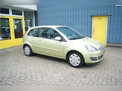 Ford Fiesta - 1.3-8V Cool & Sound, Airco, APK tot 03/2027