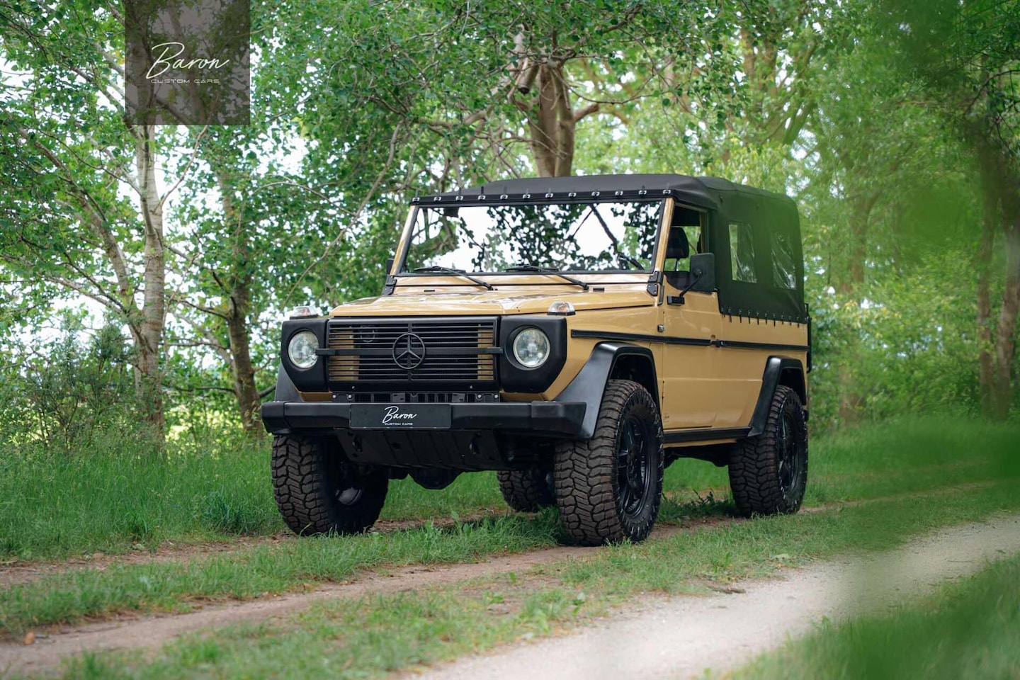 Mercedes-Benz G-klasse - Mercedes-Benz G-Klasse G240 GD | UNIEK | Belastingvrij | Volledig gerestaureerd | offroad - AutoWereld.nl