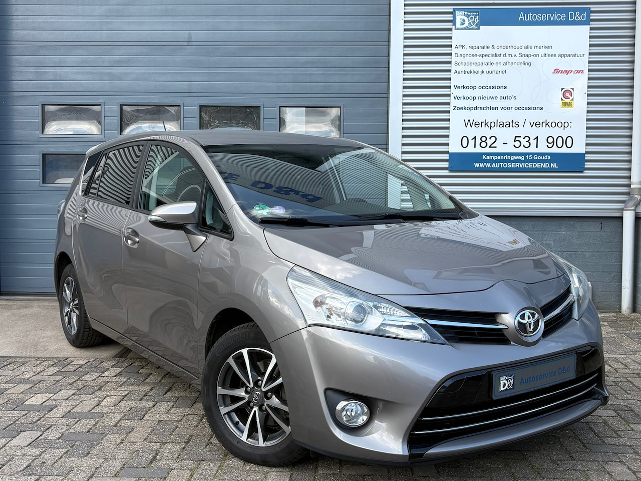 Toyota Verso - 1.8 VVT-i Dynamic Business 2014|Cruise|Navi|PDC|Trekhaak| - AutoWereld.nl