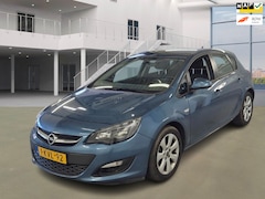 Opel Astra - 1.7 CDTi S/S Business +|LAGE KM MET NAP