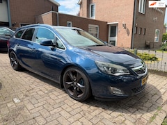 Opel Astra Sports Tourer - 2.0 CDTi Cosmo