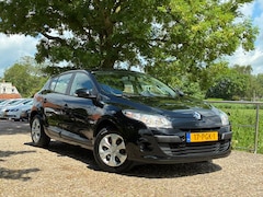 Renault Mégane - 1.6 Authentique | 66.000 NAP + Airco + Cruise nu € 6.975,