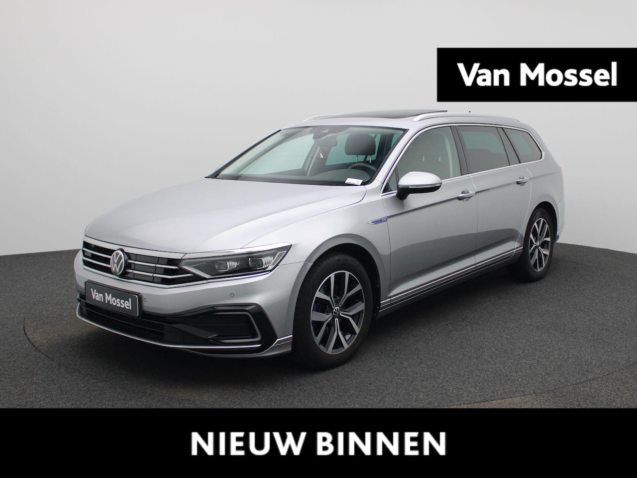 Volkswagen Passat Variant - 1.4 TSI DSG6 GTE Business | PANORAMADAK | TREKHAAK | STOELVERWARMING | LEDER | CLIMATE CON - AutoWereld.nl