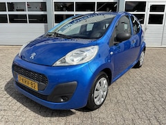 Peugeot 107 - 1.0 Access Airco/5drs/Centr.vergr.Achteraf/RadioCd