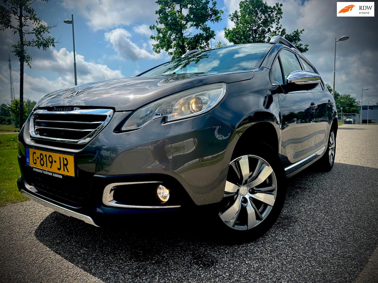 Peugeot 2008 - 1.6 VTi Allure Executive, nieuwstaat!! tweede eigenaar, leer, navi, cruise control - AutoWereld.nl