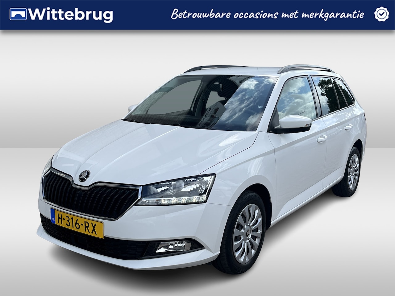 Skoda Fabia Combi - 1.0 TSI Ambition / PARKEER SENSOREN/ SMARTLINK/ CRUISE CONTROL/ DAB/ AIRCO - AutoWereld.nl